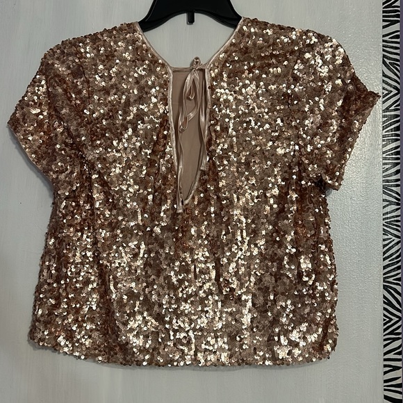Gold sequin shirt - Picture 2 of 2